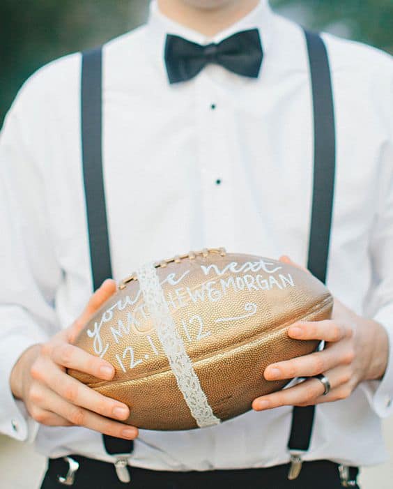 fun wedding ideas - football garter toss