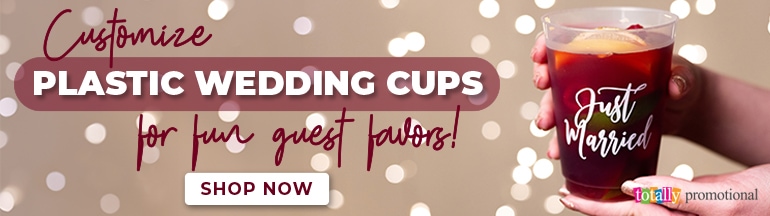 Customize plastic wedding cups for fun guest favors!