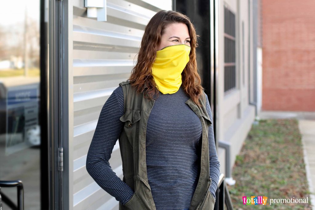 2021 color of the year neck gaiter