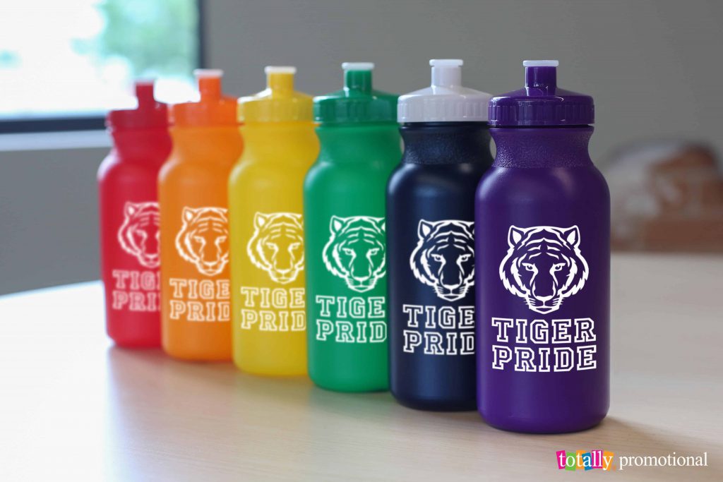 various colors of custom printed sports bottles