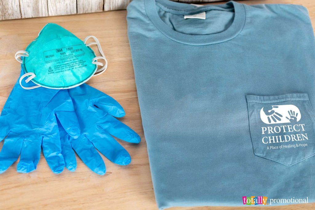 custom blue pocket t-shirt with gloves and mask