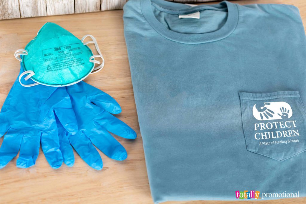 custom blue pocket t-shirt with gloves and mask